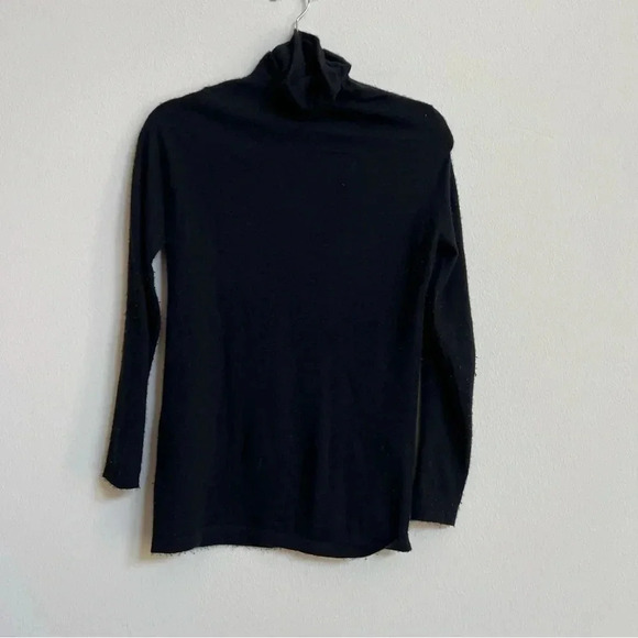 Ann Mashburn black 100% cashmere turtleneck sweater size small minimalist - Picture 3 of 3
